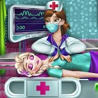 Игра Эльза в больнице